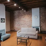 Navigli Darsena Apartment
